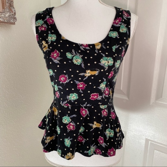 Lily White Zip Back Sleeveless Multicolored Floral Peplum Top Sz Med - Picture 4 of 8